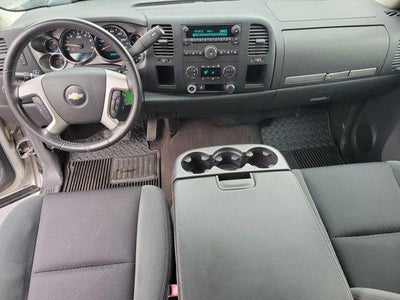 2009 Chevrolet Silverado 1500 Extended Cab Short Box 2-Wheel Drive LT