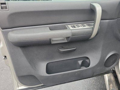 2009 Chevrolet Silverado 1500 Extended Cab Short Box 2-Wheel Drive LT