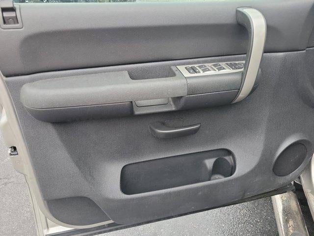 2009 Chevrolet Silverado 1500 Extended Cab Short Box 2-Wheel Drive LT