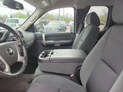 2009 Chevrolet Silverado 1500 Extended Cab Short Box 2-Wheel Drive LT