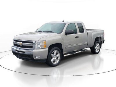 2009 Chevrolet Silverado 1500 Extended Cab Short Box 2-Wheel Drive LT