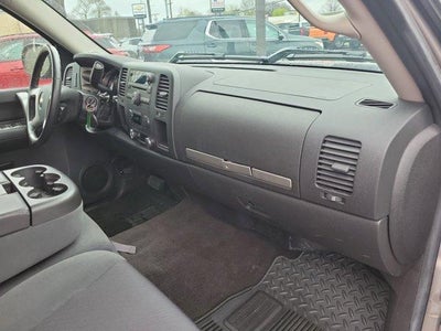 2009 Chevrolet Silverado 1500 Extended Cab Short Box 2-Wheel Drive LT