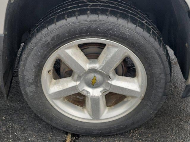 2009 Chevrolet Silverado 1500 Extended Cab Short Box 2-Wheel Drive LT