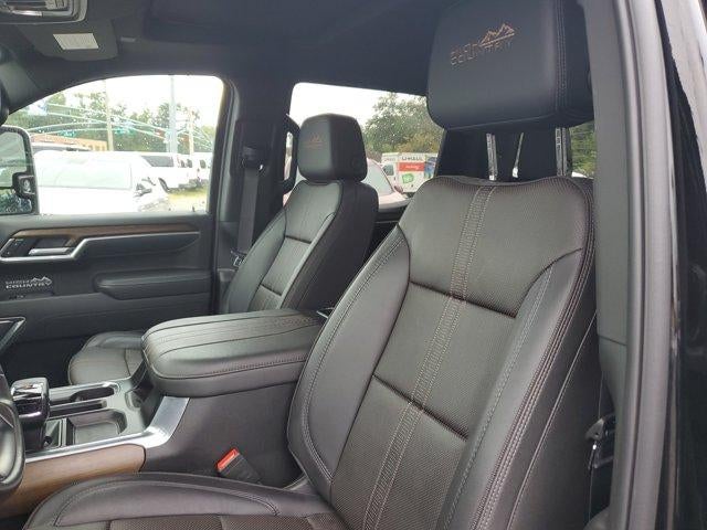 2026 Chevrolet Silverado 1500 Crew Cab Short Box 4-Wheel Drive High Country