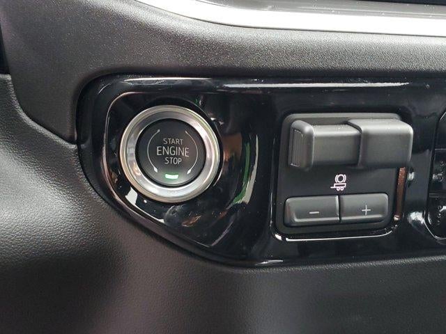 2026 Chevrolet Silverado 1500 Crew Cab Short Box 4-Wheel Drive High Country
