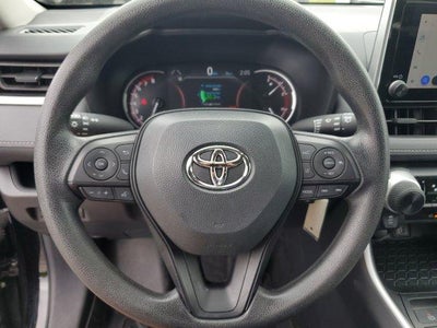 2025 Toyota RAV4 LE FWD (GS)