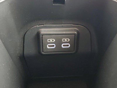2025 Toyota RAV4 LE FWD (GS)