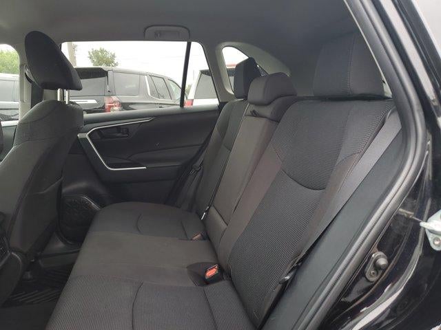 2025 Toyota RAV4 LE FWD (GS)