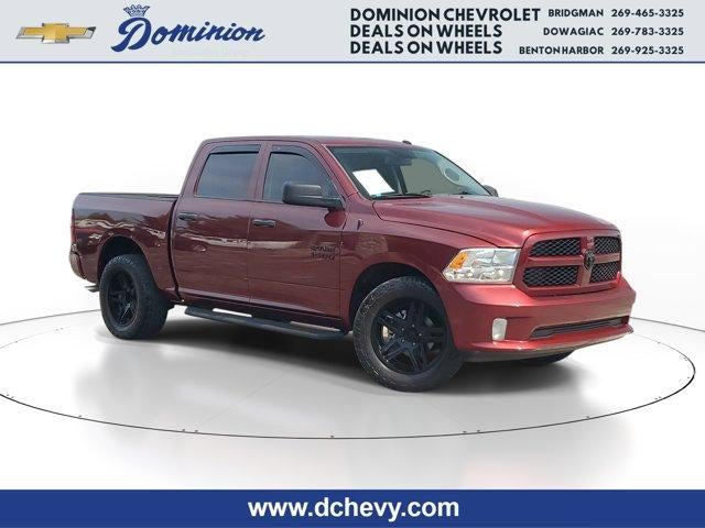 2018 RAM 1500 Express 4x4 Crew Cab 5'7" Box