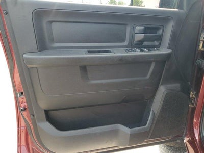 2018 RAM 1500 Express 4x4 Crew Cab 5'7" Box