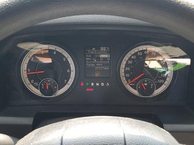 2018 RAM 1500 Express 4x4 Crew Cab 5'7" Box