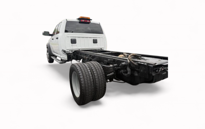 2018 RAM 5500 Chassis Cab Laramie 4x4 Crew Cab 84" CA 197.4" WB