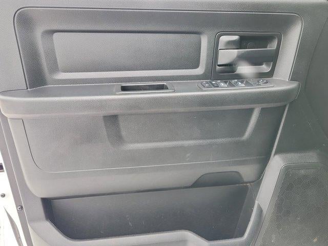 2020 RAM 3500 Chassis Cab SLT 4WD Crew Cab 60" CA 172.4" WB