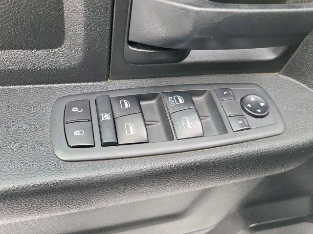 2020 RAM 3500 Chassis Cab SLT 4WD Crew Cab 60" CA 172.4" WB