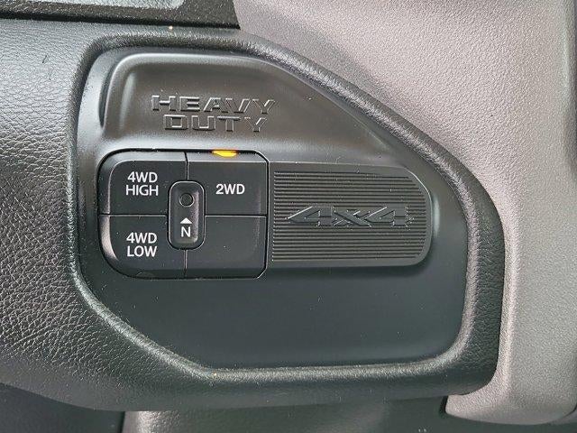 2020 RAM 3500 Chassis Cab SLT 4WD Crew Cab 60" CA 172.4" WB