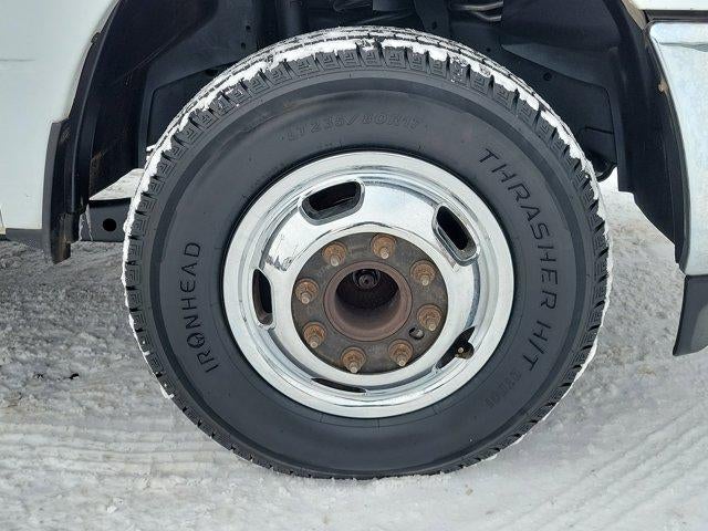 2020 RAM 3500 Chassis Cab SLT 4WD Crew Cab 60" CA 172.4" WB