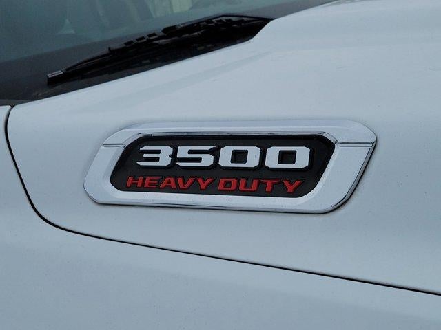 2020 RAM 3500 Chassis Cab SLT 4WD Crew Cab 60" CA 172.4" WB