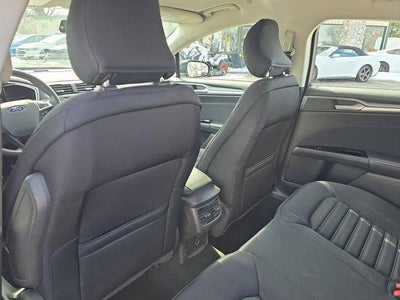 2016 Ford Fusion 4dr Sdn SE Hybrid FWD