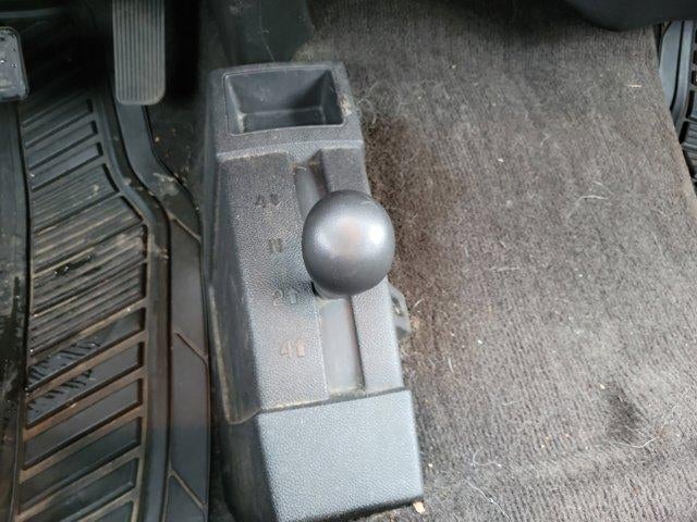 2009 Chevrolet Silverado 1500 Crew Cab Short Box 4-Wheel Drive Work Truck