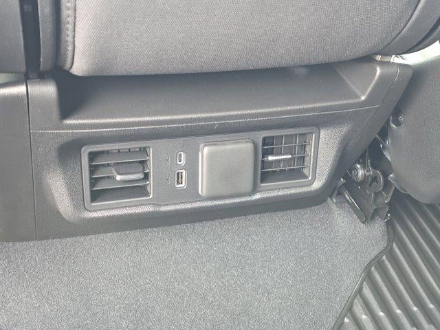 2026 Chevrolet Silverado 1500 Crew Cab Short Box 4-Wheel Drive LT 2FL