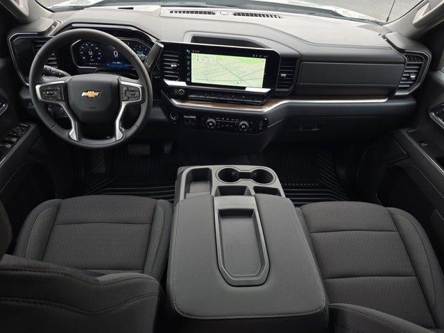 2026 Chevrolet Silverado 1500 Crew Cab Short Box 4-Wheel Drive LT 2FL