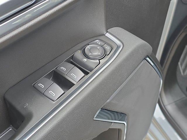 2026 Chevrolet Silverado 1500 Crew Cab Short Box 4-Wheel Drive LT 2FL