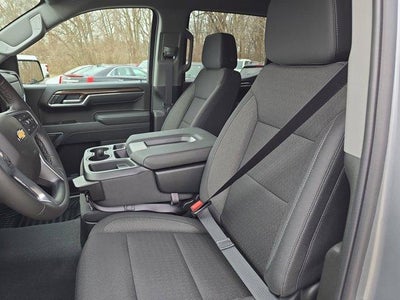 2026 Chevrolet Silverado 1500 Crew Cab Short Box 4-Wheel Drive LT 2FL