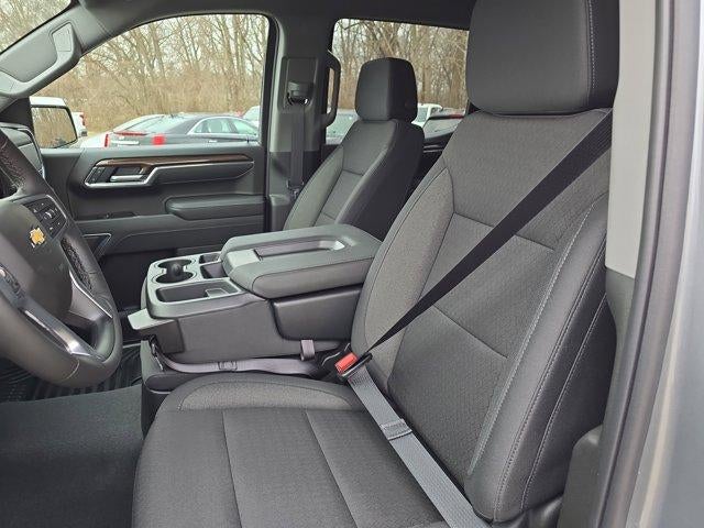 2026 Chevrolet Silverado 1500 Crew Cab Short Box 4-Wheel Drive LT 2FL