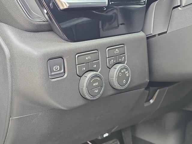 2026 Chevrolet Silverado 1500 Crew Cab Short Box 4-Wheel Drive LT 2FL