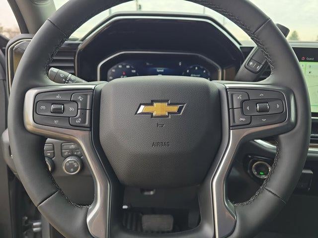 2026 Chevrolet Silverado 1500 Crew Cab Short Box 4-Wheel Drive LT 2FL