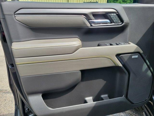 2024 Chevrolet Silverado 1500 Crew Cab Short Box 4-Wheel Drive ZR2