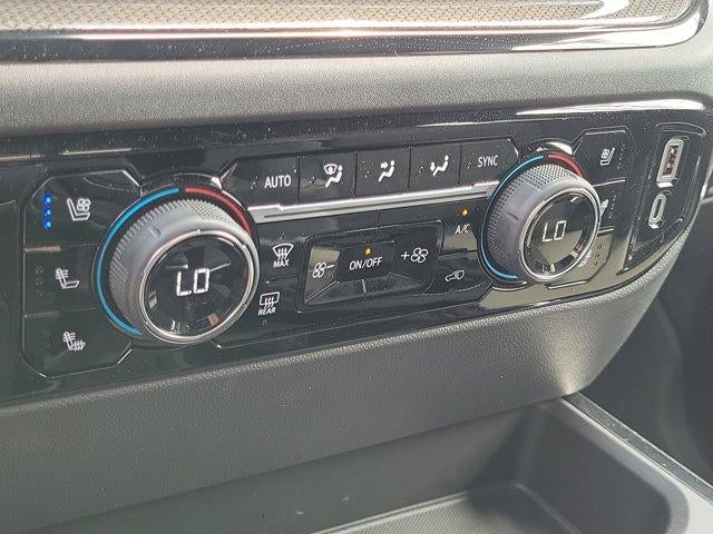 2024 Chevrolet Silverado 1500 Crew Cab Short Box 4-Wheel Drive ZR2