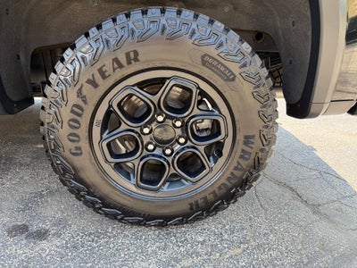 2024 Chevrolet Silverado 1500 Crew Cab Short Box 4-Wheel Drive ZR2