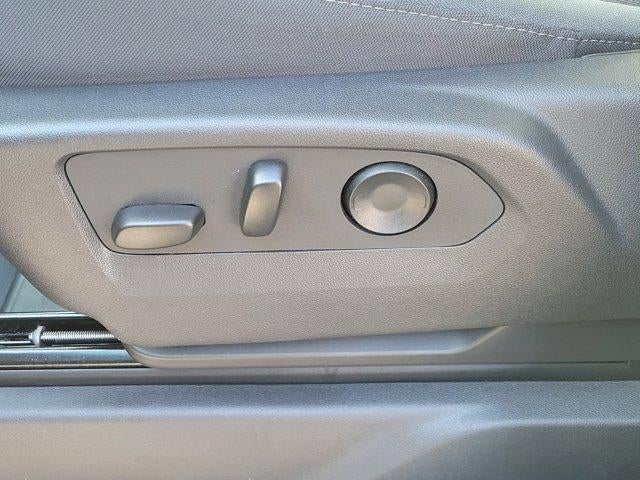 2025 Chevrolet Silverado 1500 Crew Cab Short Box 4-Wheel Drive WT