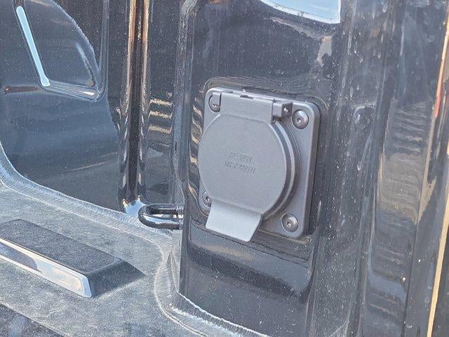 2025 Chevrolet Silverado 1500 Crew Cab Short Box 4-Wheel Drive WT