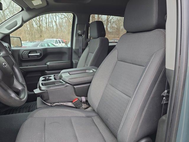 2025 Chevrolet Silverado 1500 Crew Cab Short Box 4-Wheel Drive Custom Trail Boss