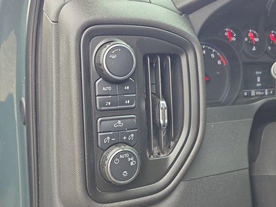 2025 Chevrolet Silverado 1500 Crew Cab Short Box 4-Wheel Drive Custom Trail Boss