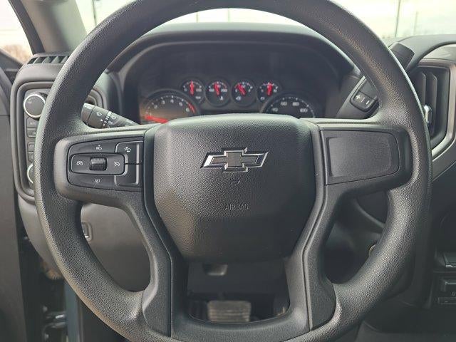 2025 Chevrolet Silverado 1500 Crew Cab Short Box 4-Wheel Drive Custom Trail Boss