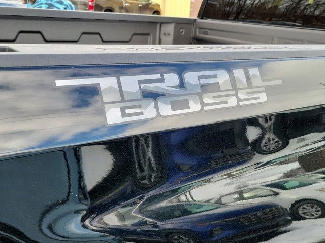2026 Chevrolet Silverado 1500 Crew Cab Standard Box 4-Wheel Drive Custom Trail Boss