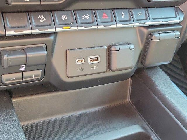 2020 Chevrolet Silverado 1500 Crew Cab Short Box 4-Wheel Drive RST