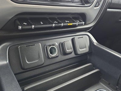 2014 GMC Sierra 1500 Crew Cab Short Box 4-Wheel Drive SLT