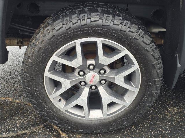 2014 GMC Sierra 1500 Crew Cab Short Box 4-Wheel Drive SLT