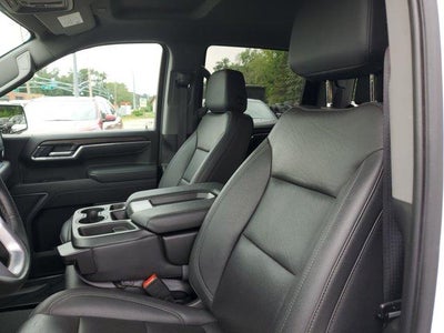 2025 GMC Sierra 1500 Crew Cab Short Box 4-Wheel Drive SLT