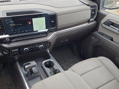 2025 GMC Sierra 1500 Crew Cab Short Box 4-Wheel Drive SLT