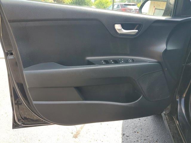 2023 Kia Rio LX IVT