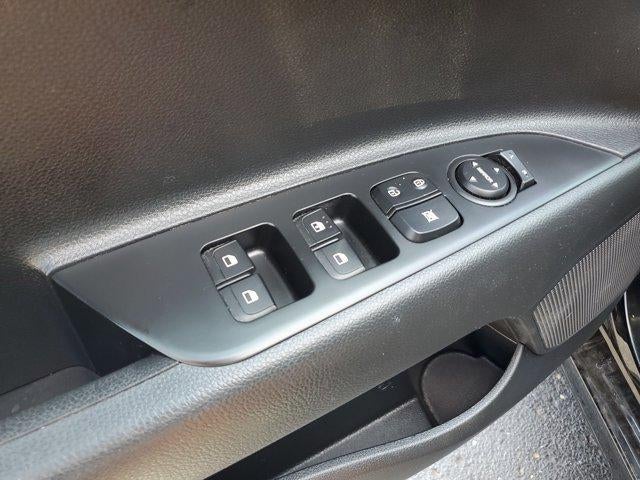2023 Kia Rio LX IVT