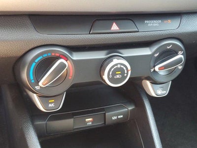 2023 Kia Rio LX IVT