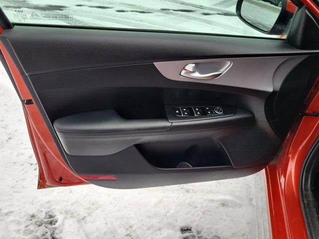 2024 Kia Forte LX IVT