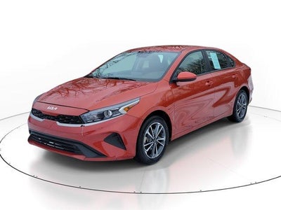 2024 Kia Forte LX IVT