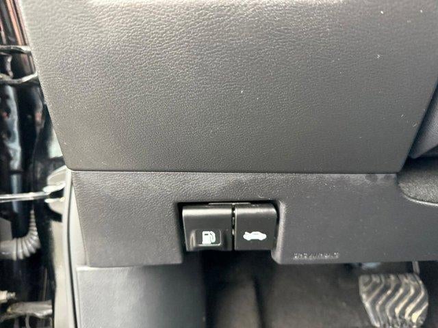 2024 Nissan Versa SV CVT